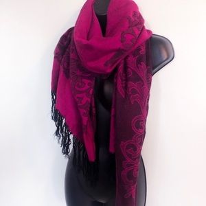 Reversible Black & Pink Scarf